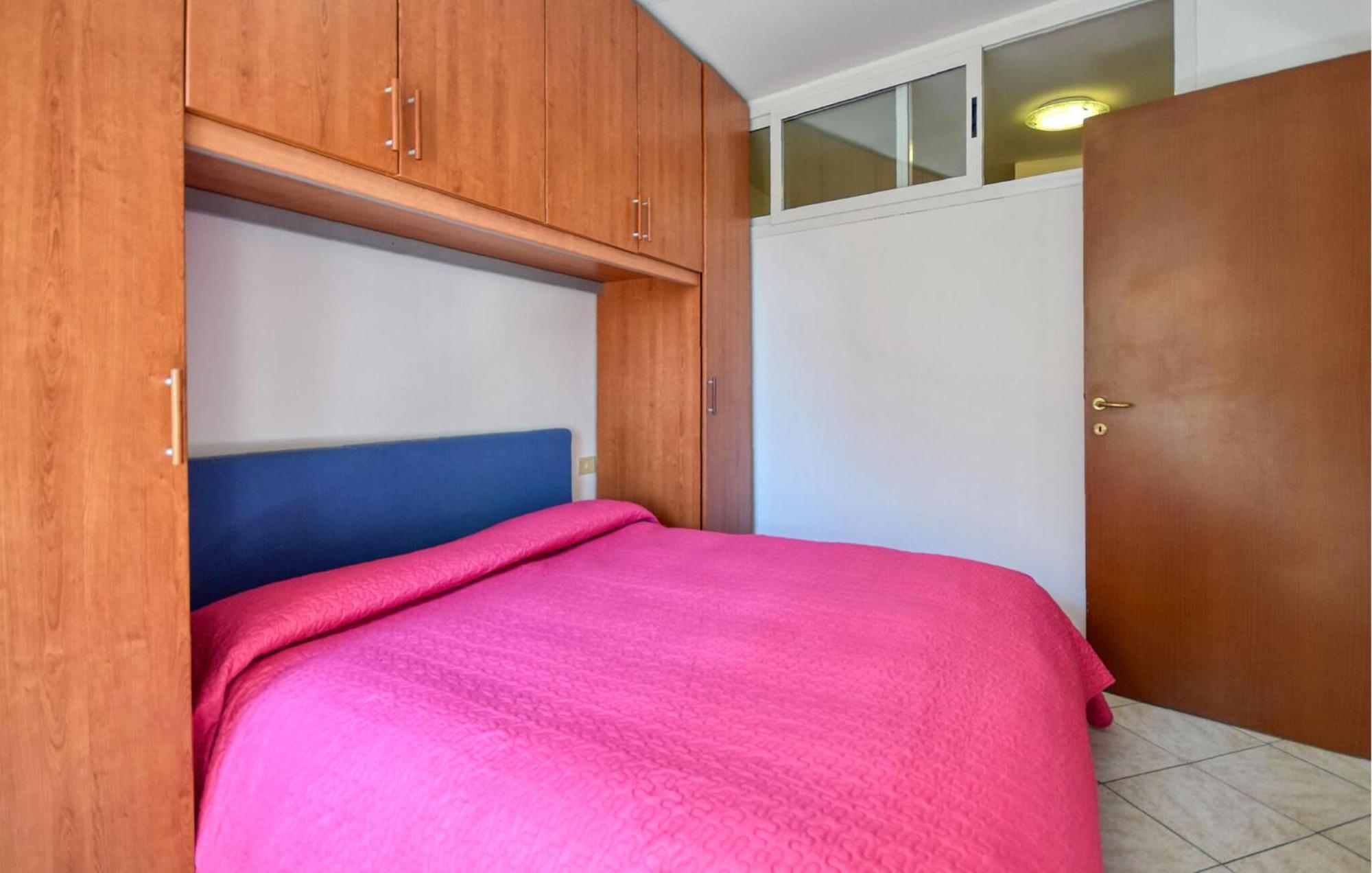 1 Bedroom Pet-friendly In Nervi Apartment *