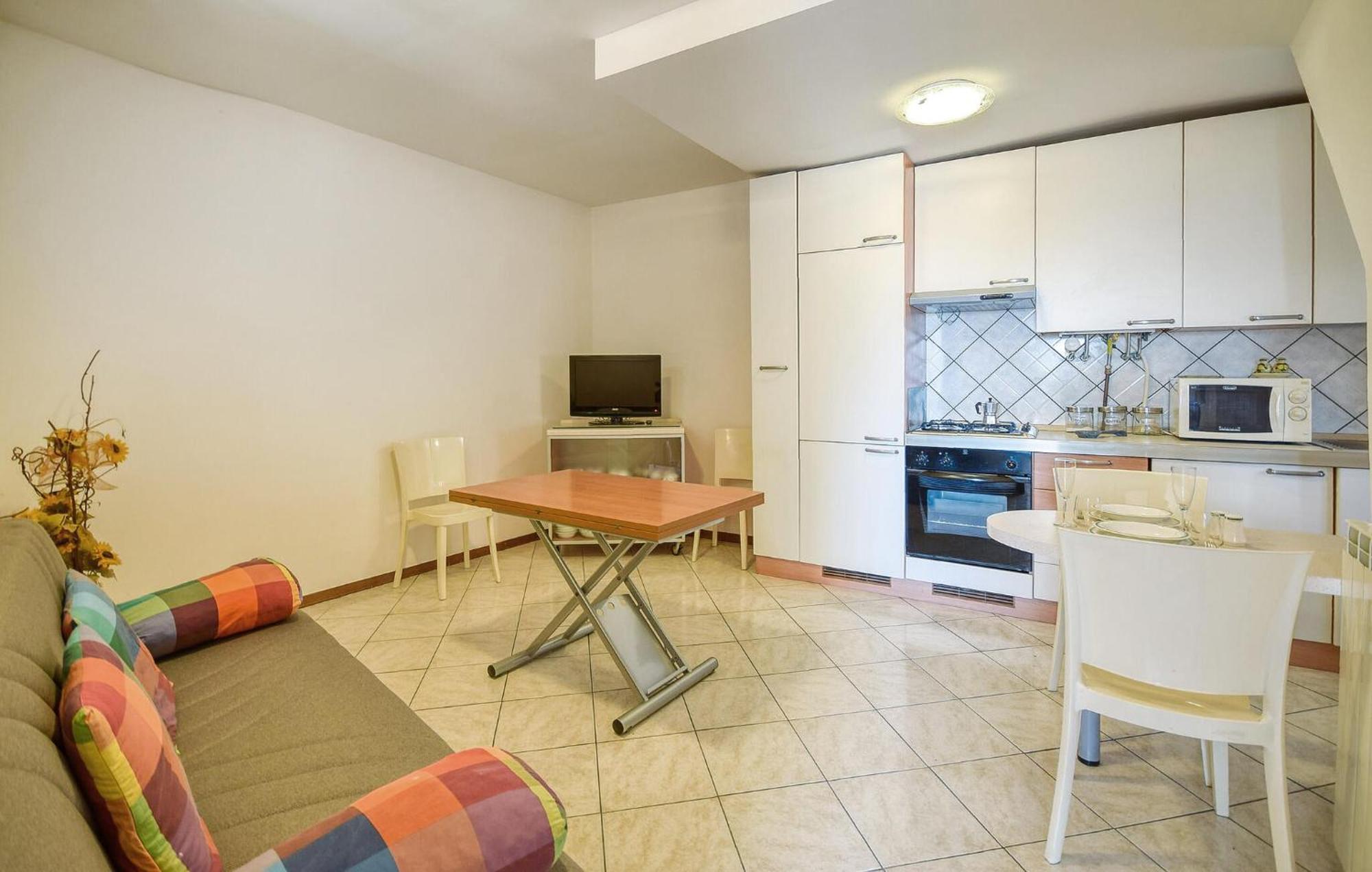 1 Bedroom Pet-friendly In Nervi Apartment